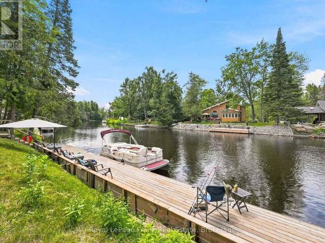119 FELL STATION DRIVE Fenelon Falls Ontario, K0M 1N0 - 3 Bedrooms Waterfront Home For sale