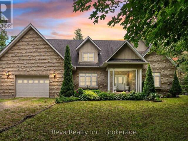 A & B - 464 MOONEY ROAD Bancroft Ontario, K0L 1C0 - 2 Bedrooms Waterfront Home For sale