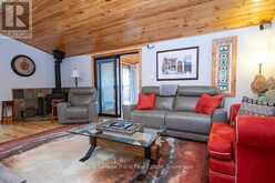 12 WOODLAND TRAIL | North Kawartha Ontario | Slide Image Ten