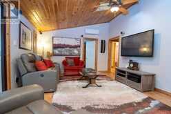 12 WOODLAND TRAIL | North Kawartha Ontario | Slide Image Nine