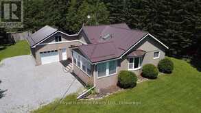 6 FELL STATION DRIVE | Fenelon Falls Ontario | Slide Image Seventeen