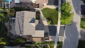20 LOVE CRESCENT | Ajax Ontario | Slide Image Thirty-five