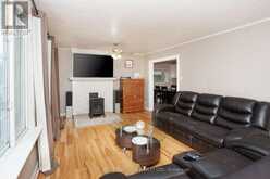 35 CLIFTON STREET | Fenelon Falls Ontario | Slide Image Nine