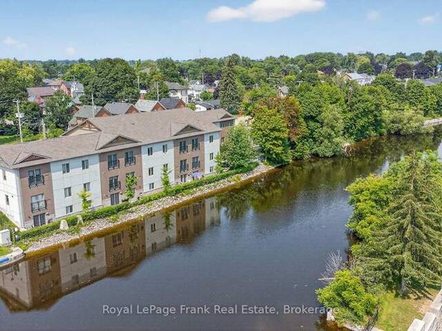 103 - 25 KING STREET Lindsay Ontario, K9V 1C7 - 1 Bedroom Waterfront Condo For Sale