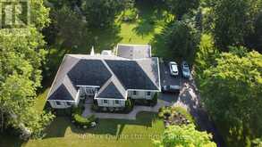 35 PENNY LANE | Belleville Ontario | Slide Image Two