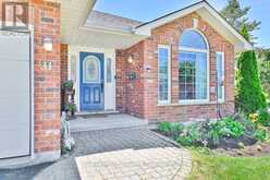 31 HEMLOCK CRESCENT | Belleville Ontario | Slide Image Four