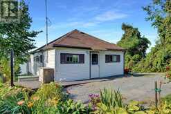 96 BISHOP LANE | Prince Edward Ontario | Slide Image Two