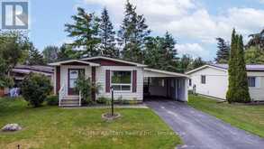 12 PARK STREET | Lindsay Ontario | Slide Image Two