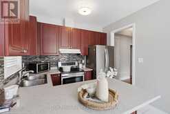 19 ALFRED SHRUBB LANE | Clarington Ontario | Slide Image Ten