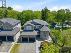 21 ST MAGNUS DRIVE Toronto Ontario, M1C 0C5