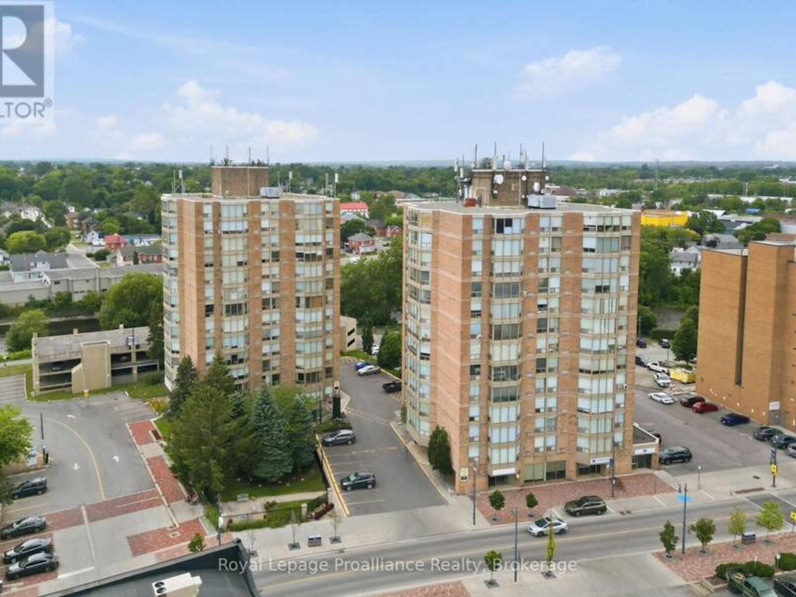 302 - 344 FRONT STREET, Belleville, Ontario K8N 5M4