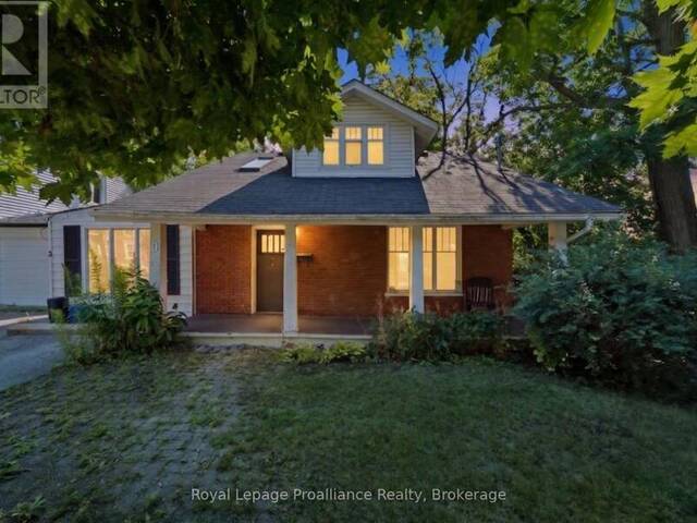 1 HIGHLAND AVENUE Belleville Ontario, K8P 3P8 - 3 Bedrooms Home For Sale