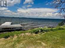 33 PRINYERS COVE CRESCENT | Prince Edward Ontario | Slide Image Four