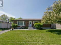 112 PROSPECT HILL Quinte West Ontario, K8V 2V3