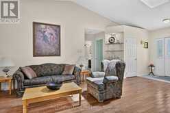 2 IDEAL POINT ROAD S | Bobcaygeon Ontario | Slide Image Thirteen