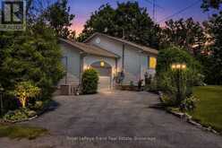 2 IDEAL POINT ROAD S | Bobcaygeon Ontario | Slide Image One