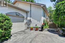 2 IDEAL POINT ROAD S | Bobcaygeon Ontario | Slide Image Eight