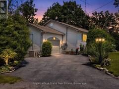 2 IDEAL POINT ROAD S Bobcaygeon Ontario, K0M 1A0