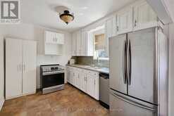 271 UNIVERSITY AVENUE W | Cobourg Ontario | Slide Image Thirteen