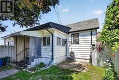271 UNIVERSITY AVENUE W | Cobourg Ontario | Slide Image Forty