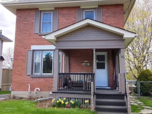 42 HARCOURT STREET Port Hope Ontario, L1A 1M4 - 3 Bedrooms Home For Sale