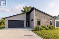 36 FRASER DRIVE | Quinte West Ontario | Slide Image Two