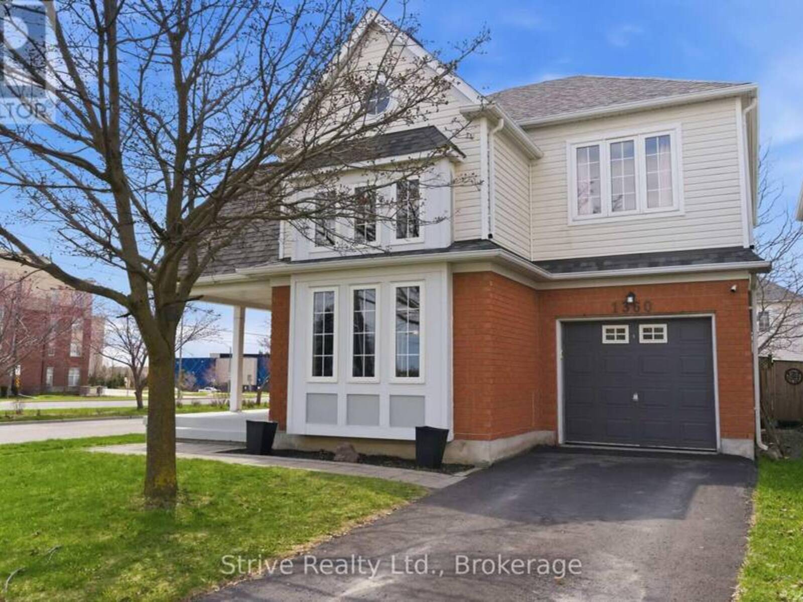 1360 DUMONT STREET, Oshawa, Ontario L1K 2V3