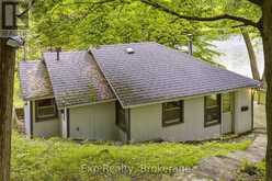 2077 HAMBLY LANE | South Frontenac Ontario | Slide Image Seven