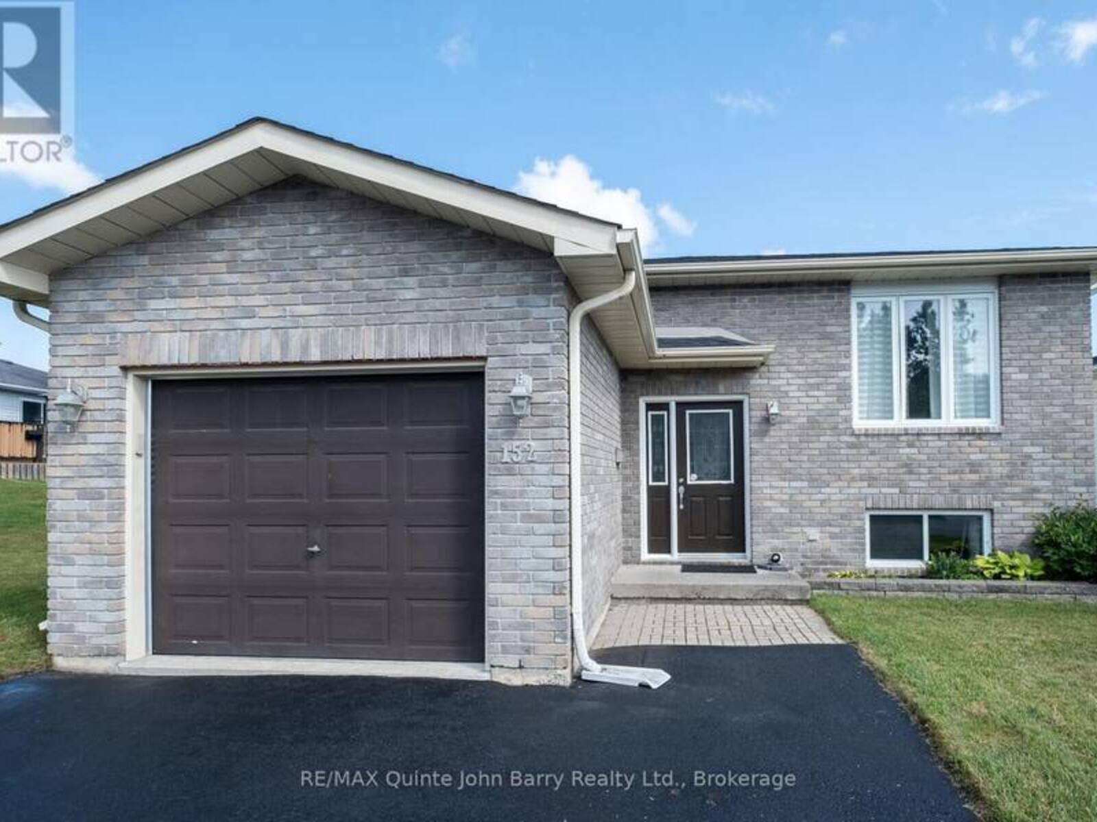 152 NICHOLAS STREET, Quinte West, Ontario K8V 6B2