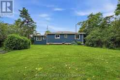 6 GRAYS LANE | Prince Edward Ontario | Slide Image Thirty-seven