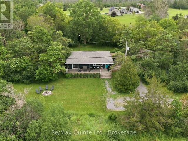 6 GRAYS LANE Prince Edward Ontario, K0K 1P0 - 3 Bedrooms Home For Sale