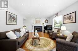 1 GLENCEDAR CRESCENT | Whitby Ontario | Slide Image Fifteen