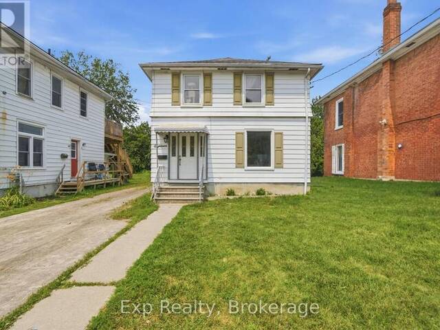 18 CHARLOTTE STREET Belleville Ontario, K8P 1E2 - 3 Bedrooms Home For Sale