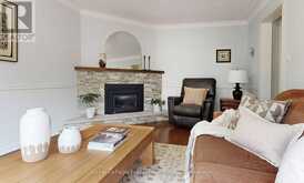 19 ANN ARBOUR COURT | Whitby Ontario | Slide Image Fifteen