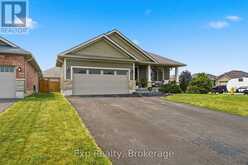 7 TESSA BOULEVARD | Belleville Ontario | Slide Image Two