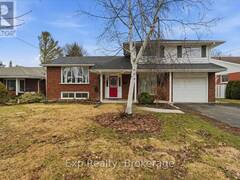 15 THORNCLIFFE DRIVE Belleville Ontario, K8P 4L3