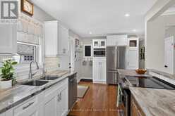 18 MADILL CRESCENT | Lindsay Ontario | Slide Image Eight