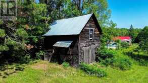 3332 MATAWATCHAN ROAD | Greater Madawaska Ontario | Slide Image Thirty-seven