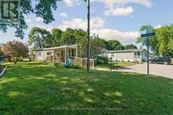 35 HAWTHORNE DRIVE | Innisfil Ontario | Slide Image One