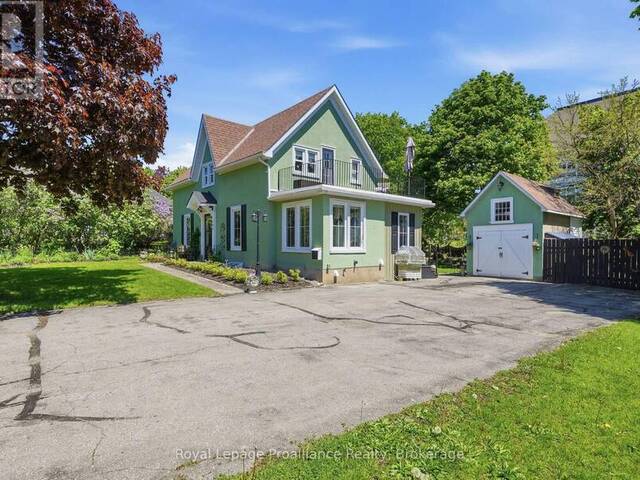 195 MACLELLAN AVENUE Quinte West Ontario, K8V 5J5 - 3 Bedrooms Home For Sale