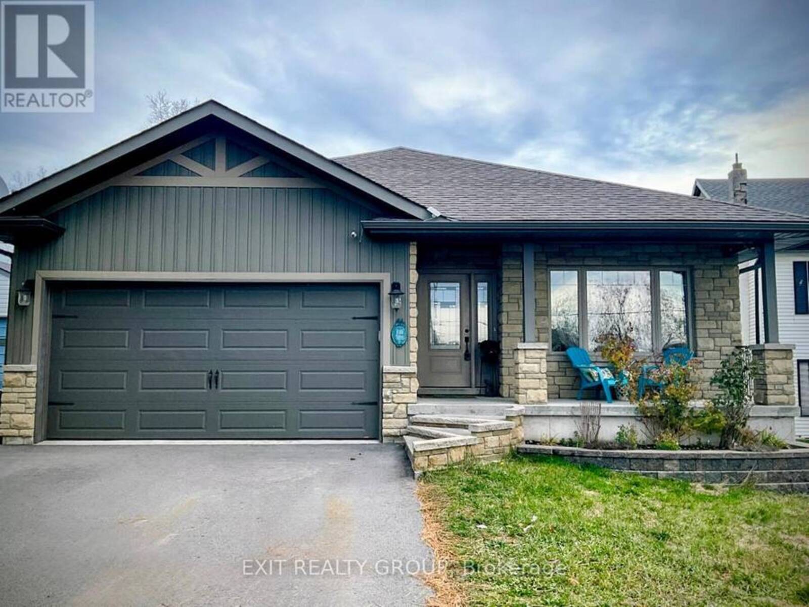 354 RIVERSIDE PARKWAY, Quinte West, Ontario K0K 2C0