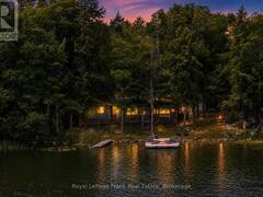 442 ISLAND 7 STONEY LAKE North Kawartha Ontario, K0L 2H0