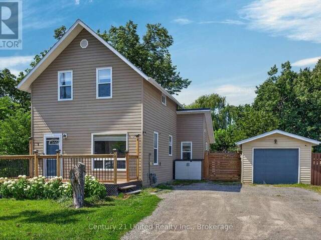 4 BERTIE STREET Lindsay Ontario, K9V 1J1 - 2 Bedrooms Home For Sale
