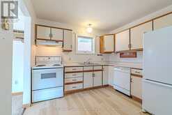 182 COLBORNE STREET W | Lindsay Ontario | Slide Image Thirteen