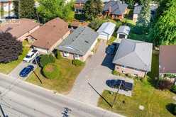 182 COLBORNE STREET W | Lindsay Ontario | Slide Image Two