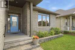 5 KEMPTON AVENUE | Belleville Ontario | Slide Image Three