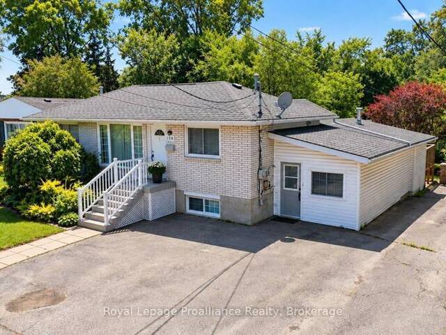 136 MACDONALD AVENUE Belleville Ontario, K8N 3Y3 - 4 Bedrooms Home For Sale