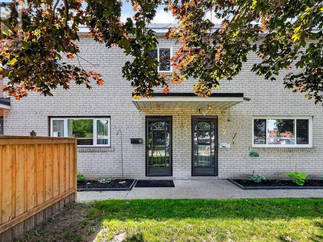 8 - 137 FURNACE STREET Cobourg Ontario, K9A 2E5 - 3 Bedrooms Condo For Sale