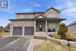 8 KYLE COURT | Lindsay Ontario | Slide Image One