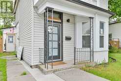 19 BETTES STREET | Belleville Ontario | Slide Image Four